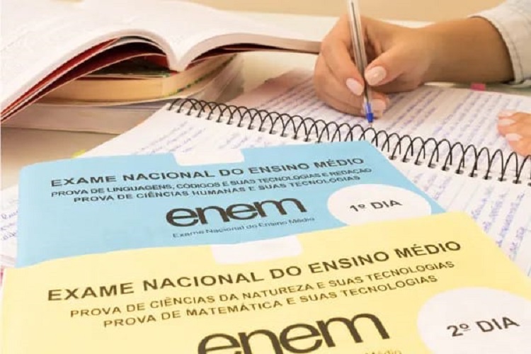 Como utilizar a nota do Enem para estudar em Portugal?