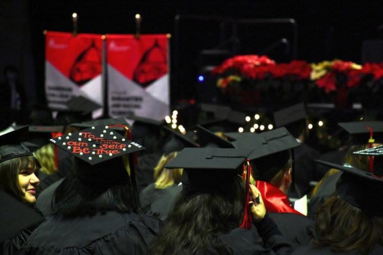 Você sabia que 98% dos ex-alunos do Southeast estão empregados em sua indústria?