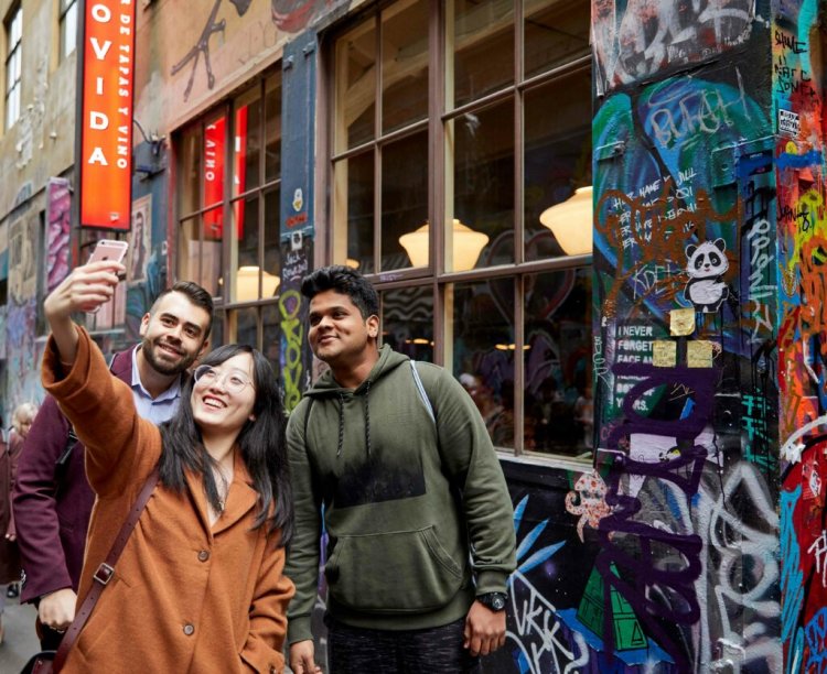 Descubra a vida estudantil em Melbourne