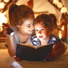 Au Pair: Um dos 10 programas de intercâmbio mais desejados pelos estudantes